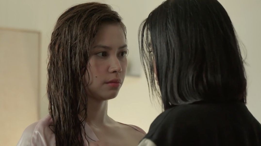 Baligtaran Love Scene 7