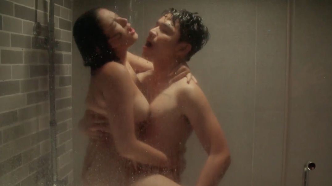 Baligtaran Love Scene 5